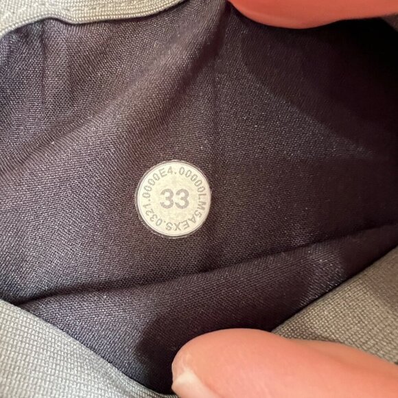 Lululemon Commission pants Classic 31”, Gray Sage, Size 33 G83 - Picture 12 of 13